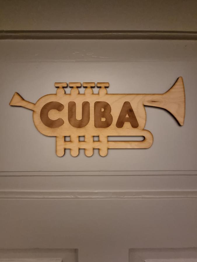 Апартаменты Cuba Брашов Экстерьер фото